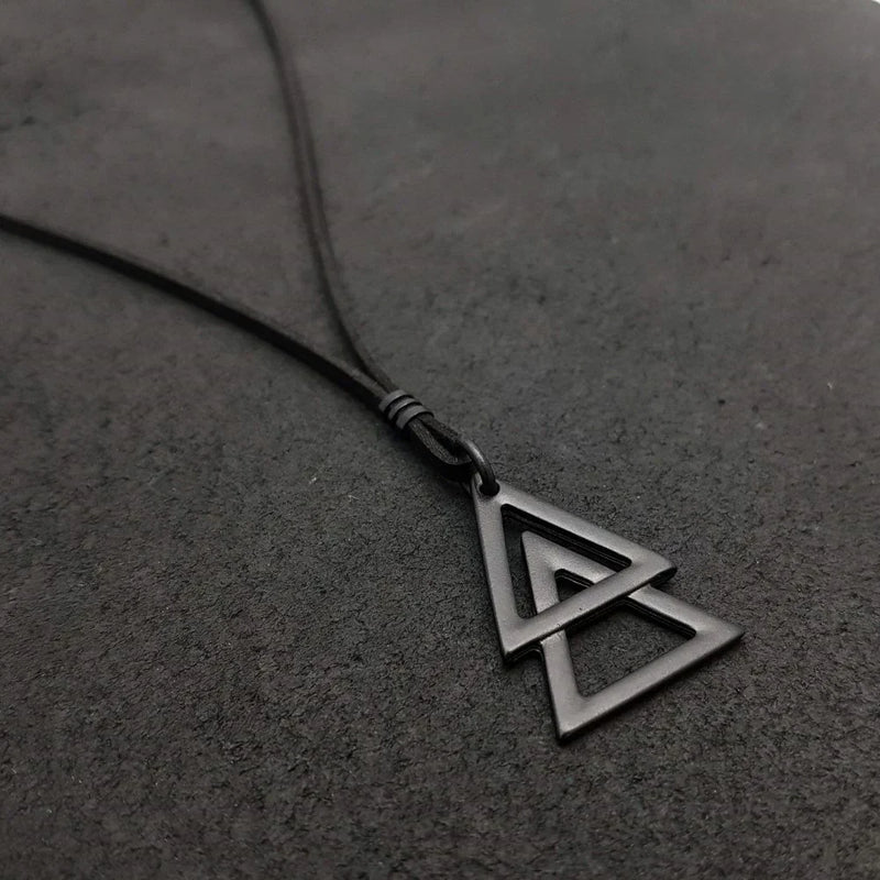 Colar Masculino De Couro Preto Tribal Cruz Regulável Premium