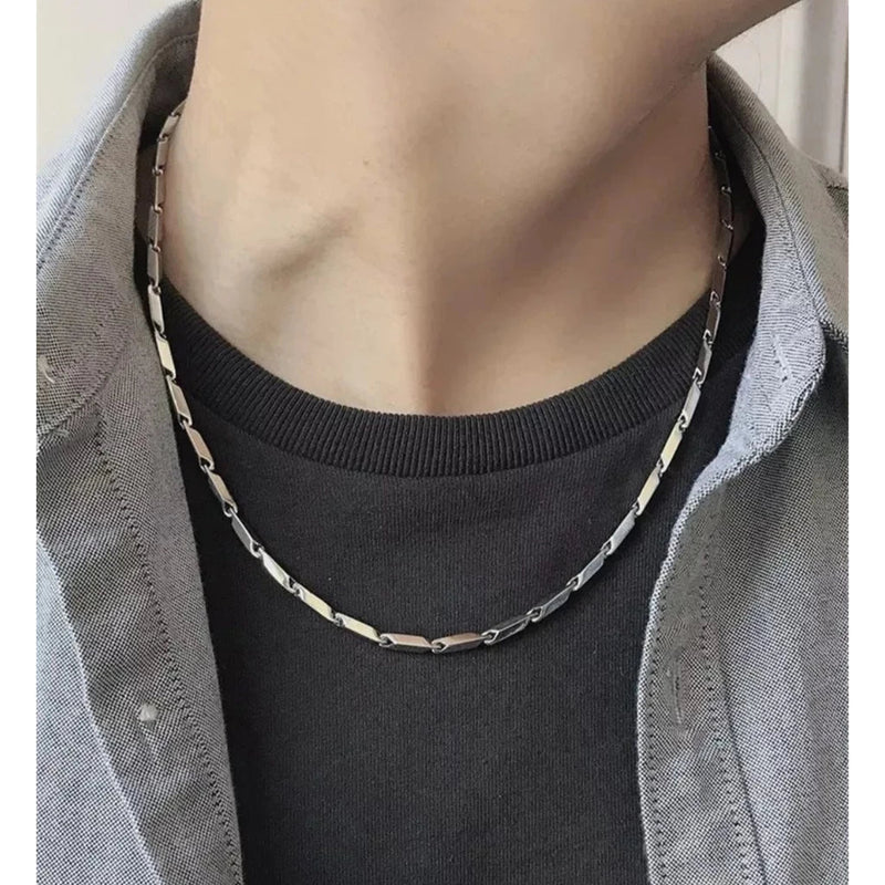 Colar Masculino em Aço Cirúrgico Inox