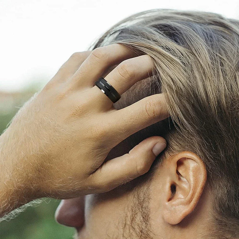 Anel Titânio Preto Fosco Aço Inox Escovado Inoxidável Vinco  Equilíbrio Unissex