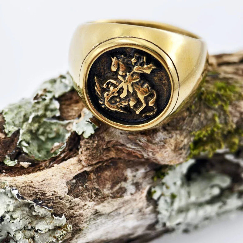 Anel Masculino de São Jorge com Oração Banhado aOuro 18K Presente de Jóia para Namorado Não Escurece